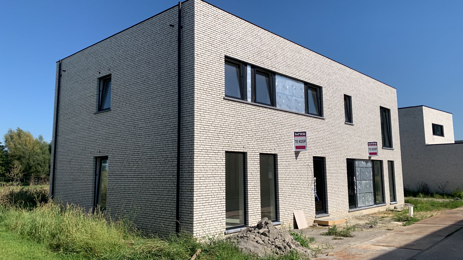 Buitenschrijnwerk Lot 116-117